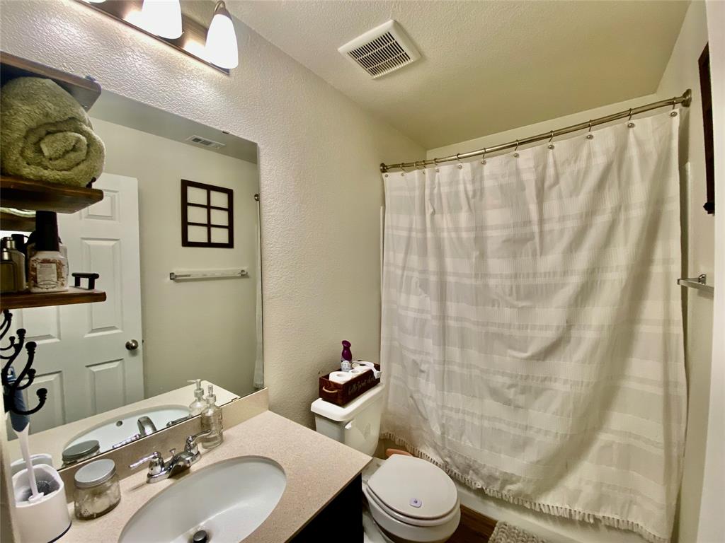 110 West Point Way Elgin, TX 78621 - Photo 13 of 19 Full bath