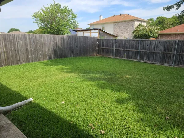 $2,150 | 305 Lake Wichita Drive, Wylie, TX 75098