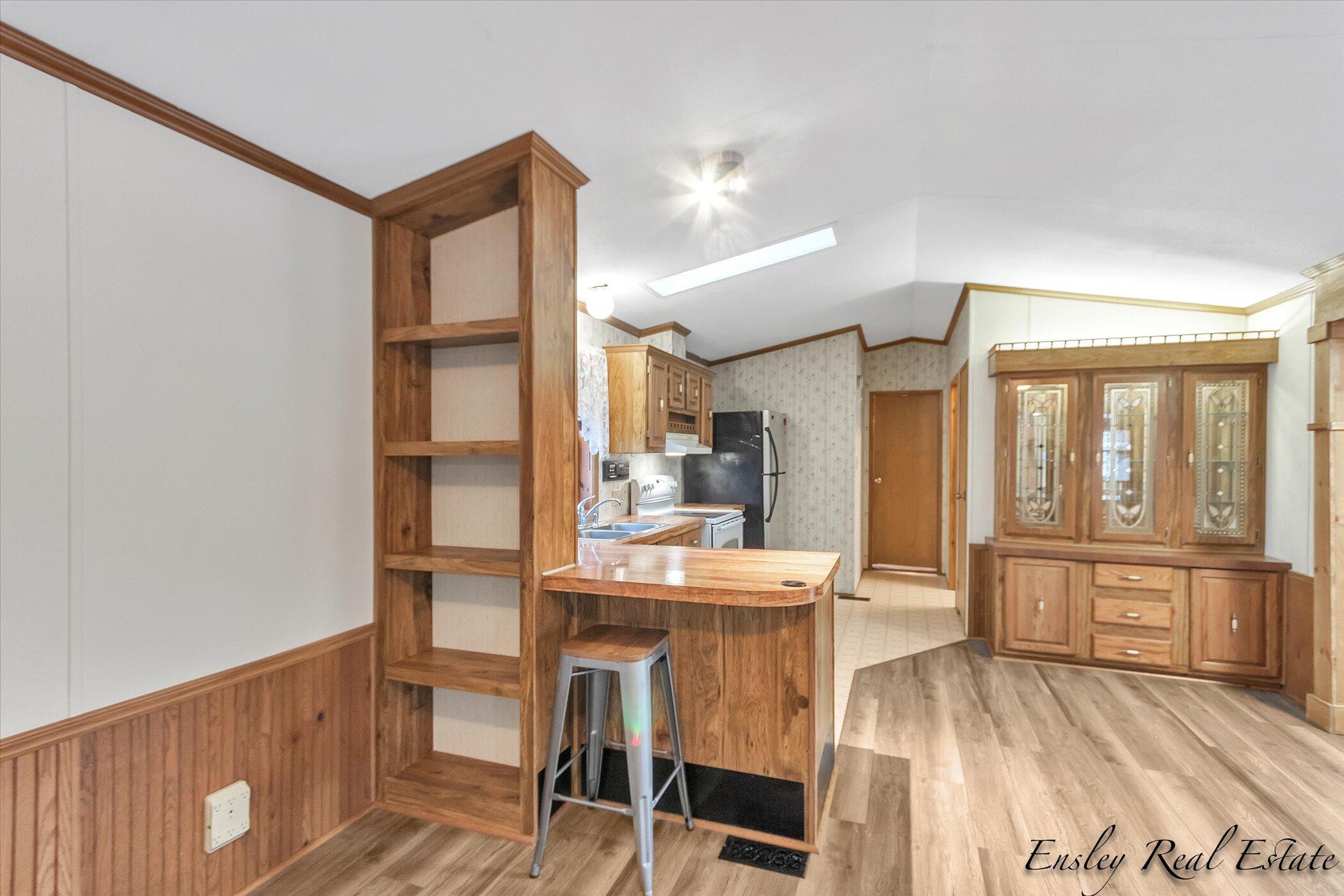 6017 Johnson Road Belding, MI 48809 - Photo 13 of 45 13-6017-Johnson-Belding-WindowStill-Real