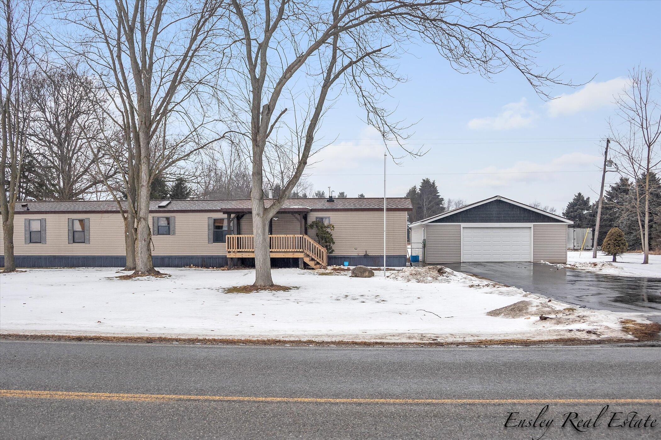 6017 Johnson Road Belding, MI 48809 - Photo 3 of 45 02-6017-Johnson-Belding-WindowStill-Real