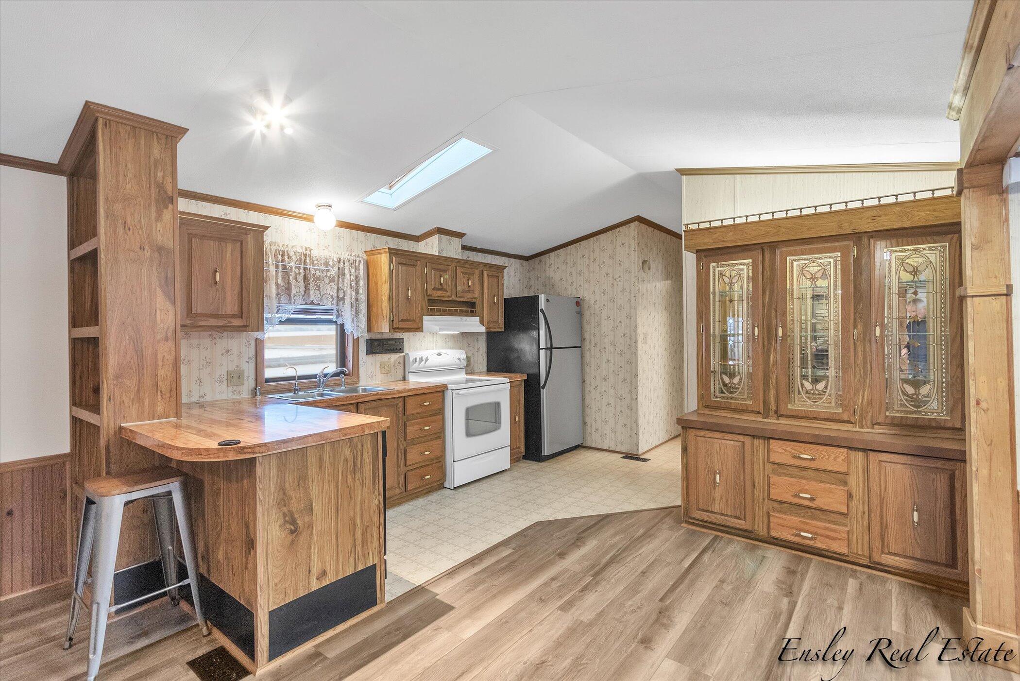 6017 Johnson Road Belding, MI 48809 - Photo 10 of 45 10-6017-Johnson-Belding-WindowStill-Real