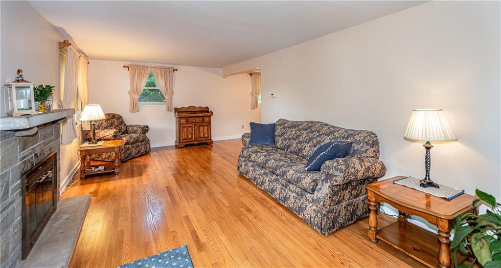 203 Henderson Road Pittsburgh, PA 15237 - Photo 14 of 25