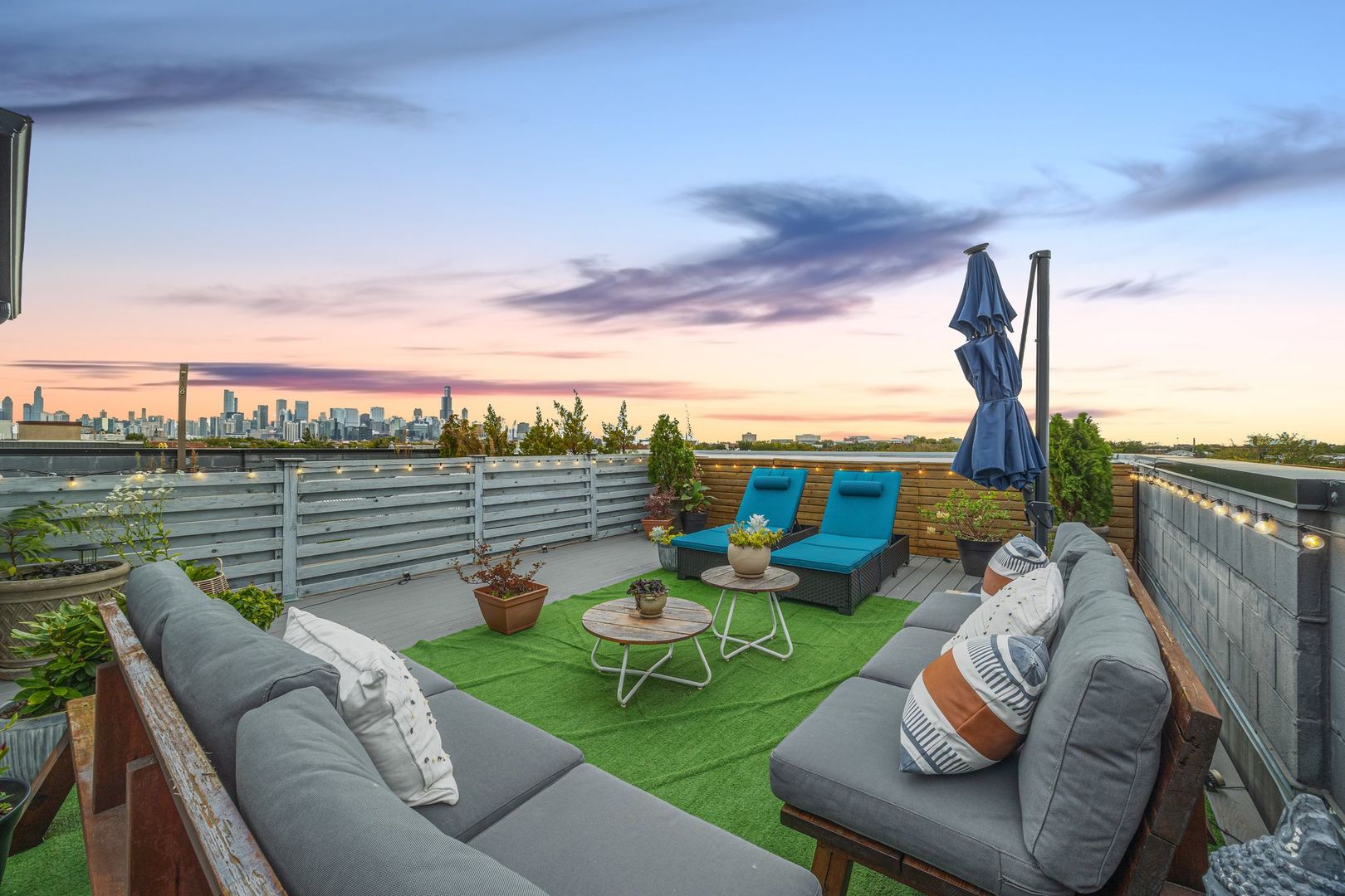 2116 West Chicago Avenue, Unit 3W Chicago, IL 60622 - Photo 3 of 37 a view of a garden with furniture