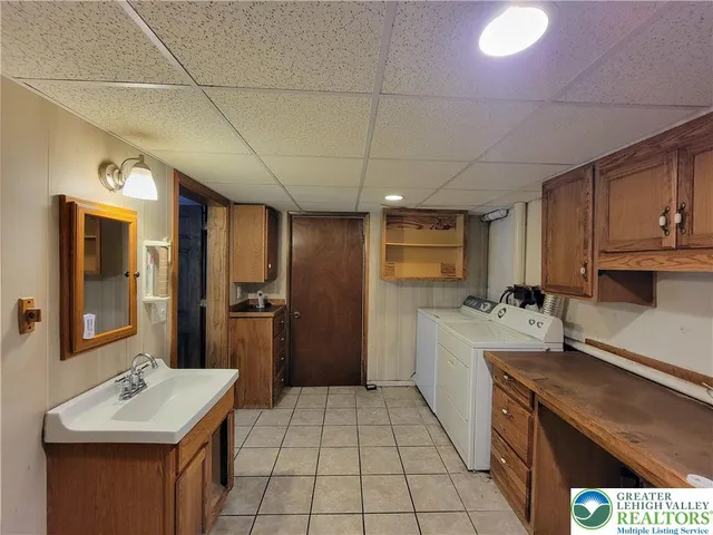 $335,000 | 313 East Fireline Road, Palmerton, PA 18071