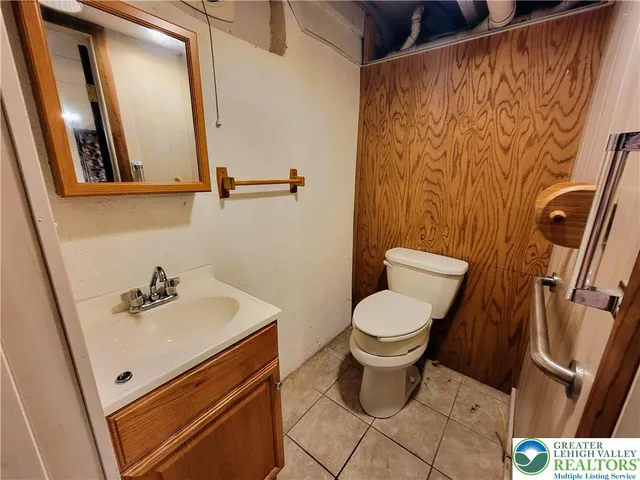 $335,000 | 313 East Fireline Road, Palmerton, PA 18071