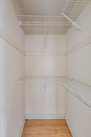 $2,745 | 1824 North Lincoln Park West, Unit 211, Chicago, IL 60614