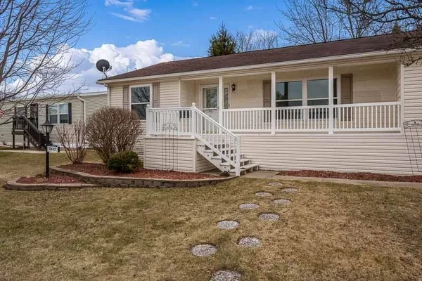 $99,900 | 5647 Buttercup Lane, Machesney Park, IL 61115