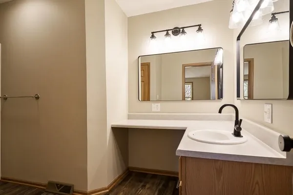 $99,900 | 5647 Buttercup Lane, Machesney Park, IL 61115