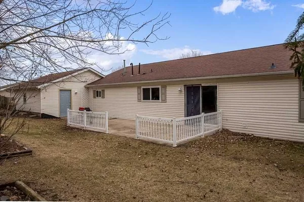 $99,900 | 5647 Buttercup Lane, Machesney Park, IL 61115