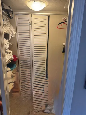 $300,000 | 2731 Northeast 14th Street, Unit 324, Pompano Beach, FL 33062