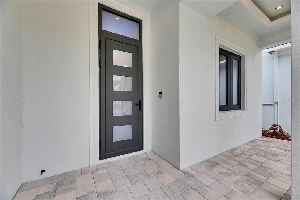 6528 Simone Shores Circle Apollo Beach, FL 33572 - Photo 16 of 98