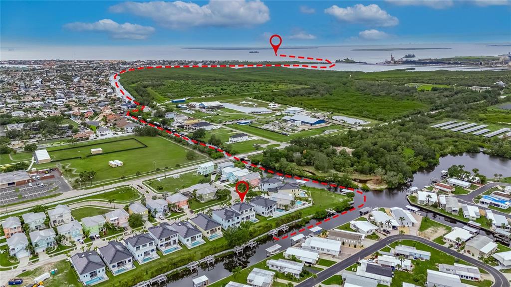 6528 Simone Shores Circle Apollo Beach, FL 33572 - Photo 4 of 98