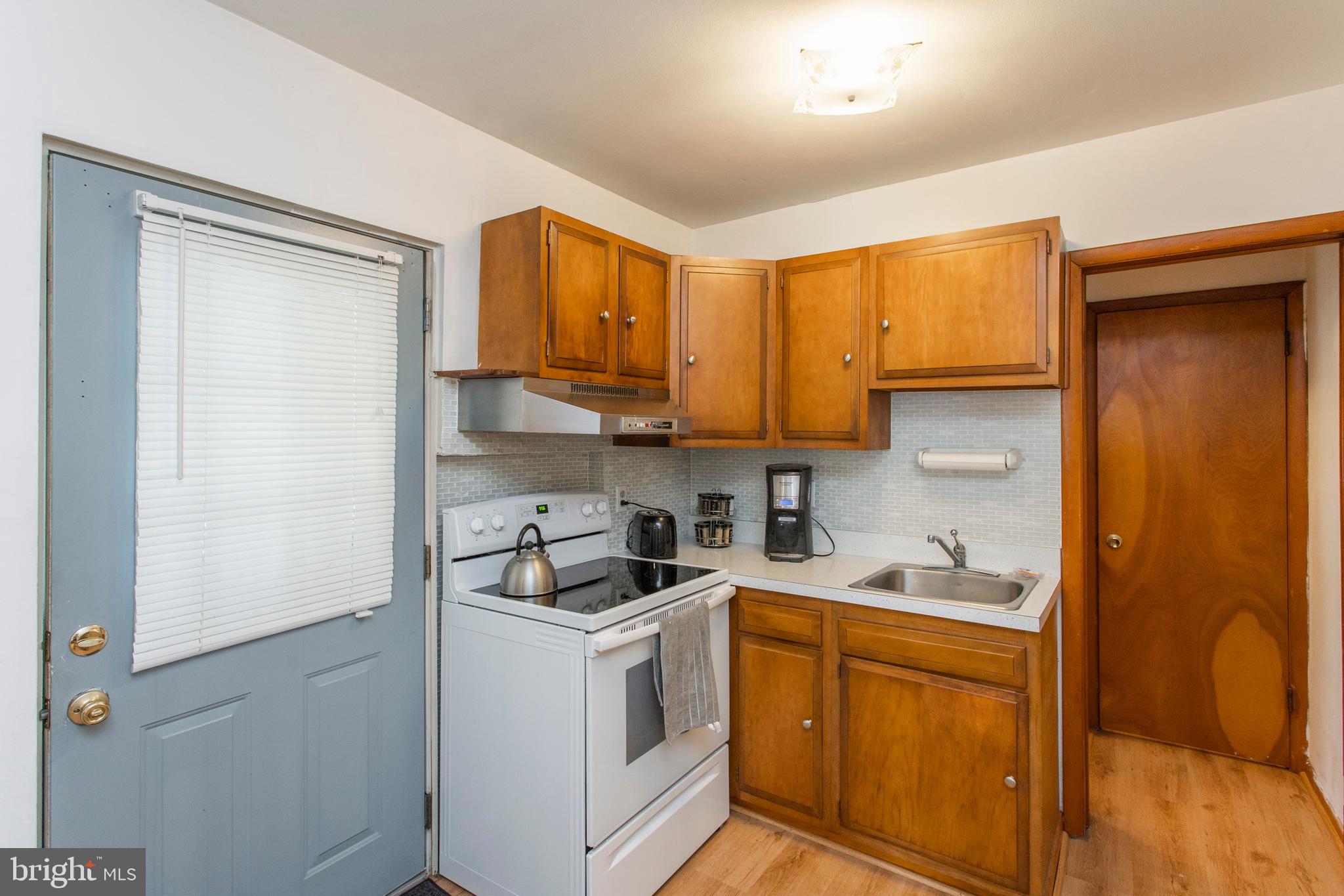 655 Coates Street Bridgeport, PA 19405 - Photo 27 of 34 Cottage Kitchen