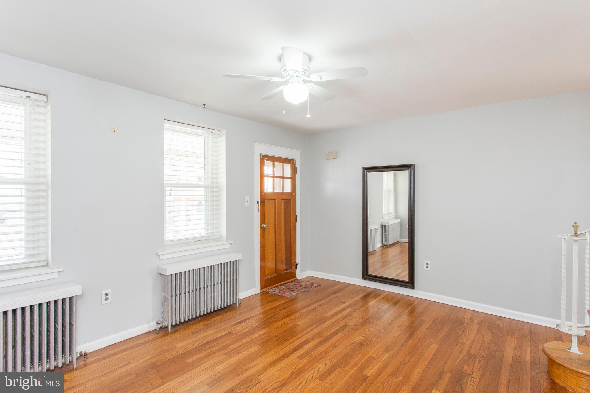 655 Coates Street Bridgeport, PA 19405 - Photo 5 of 34 1st Living Room Area