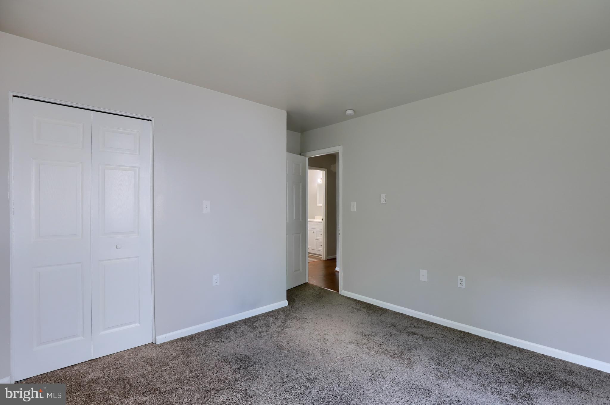 631 South Cedar Street Lititz, PA 17543 - Photo 17 of 26