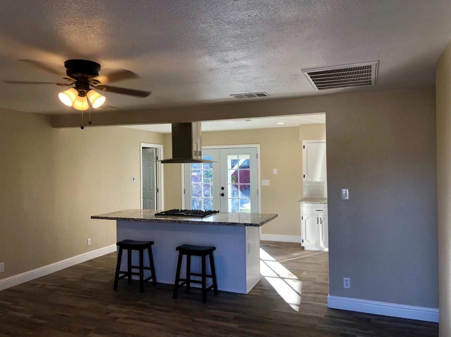 221 Peck Colony Road Reedley, CA 93654 - Photo 14 of 27 Gallery Image 14