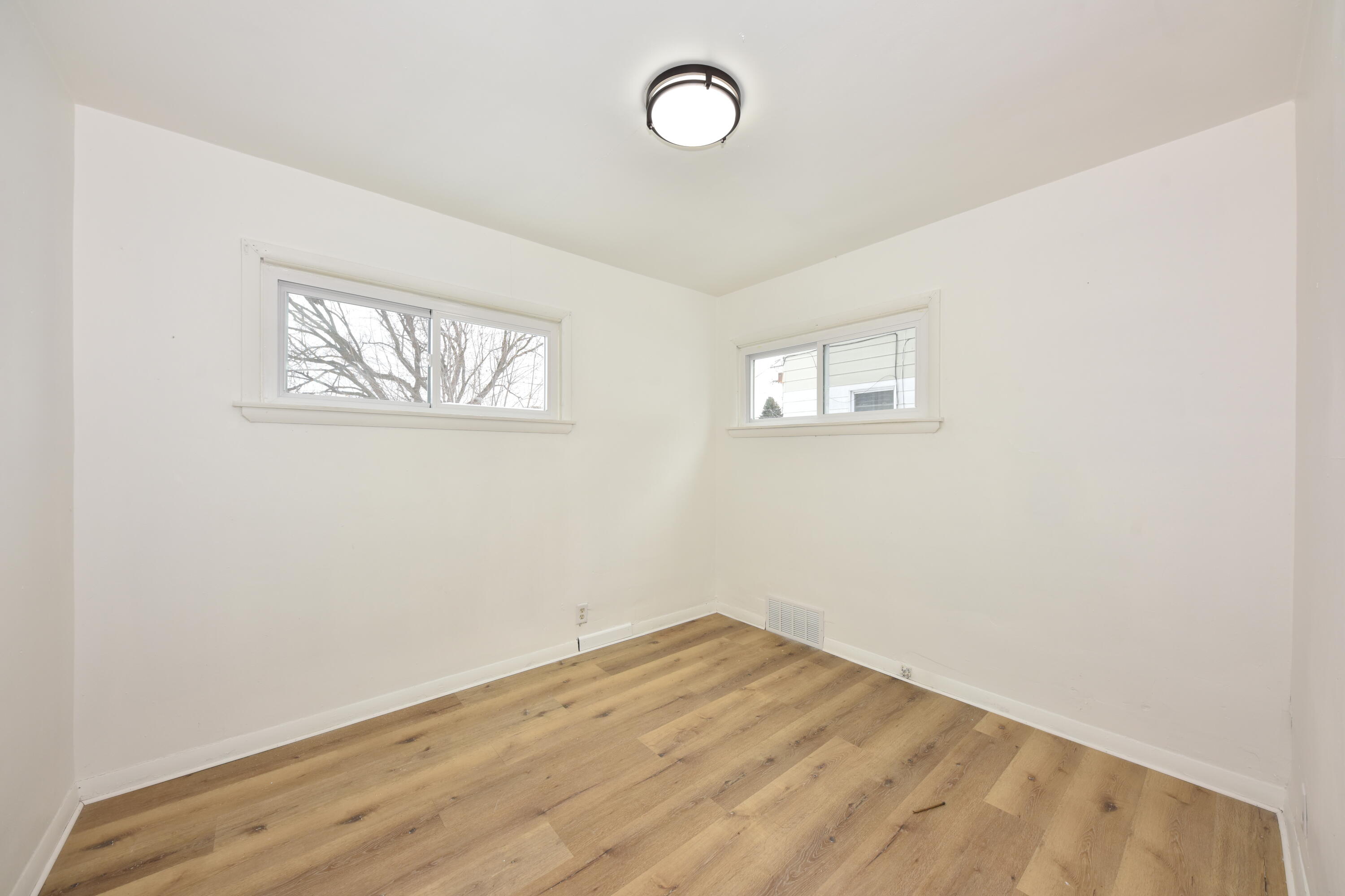 5754 North 65th Street Milwaukee, WI 53218 - Photo 10 of 26 EUP_2628