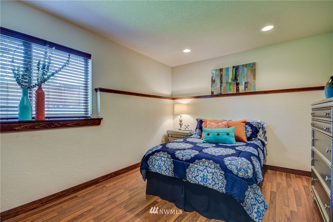 4504 Anaco Beach Road Anacortes, WA 98221 - Photo 16 of 25 Gallery Image 16