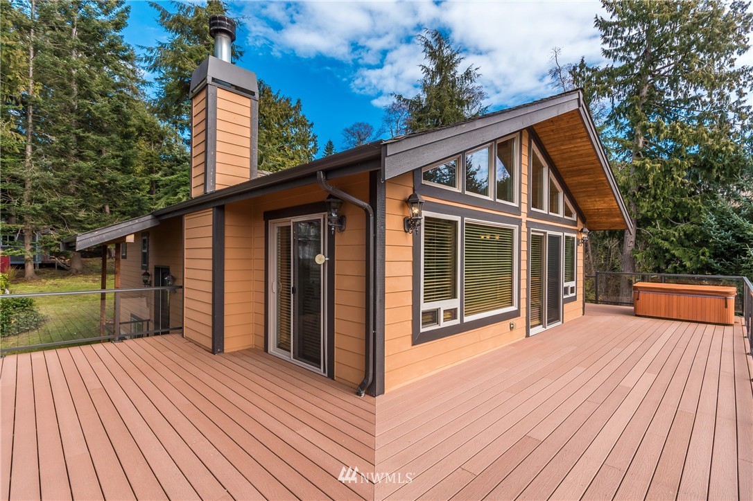 4504 Anaco Beach Road Anacortes, WA 98221 - Photo 19 of 25 Gallery Image 19
