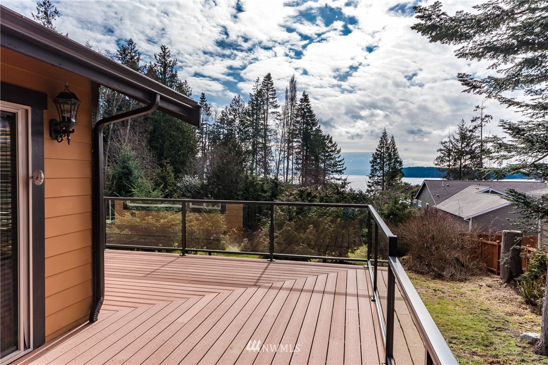 4504 Anaco Beach Road Anacortes, WA 98221 - Photo 20 of 25 Gallery Image 20