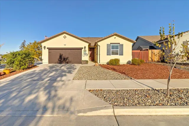 $799,000 | 215 Lucero Drive, Hollister, CA 95023