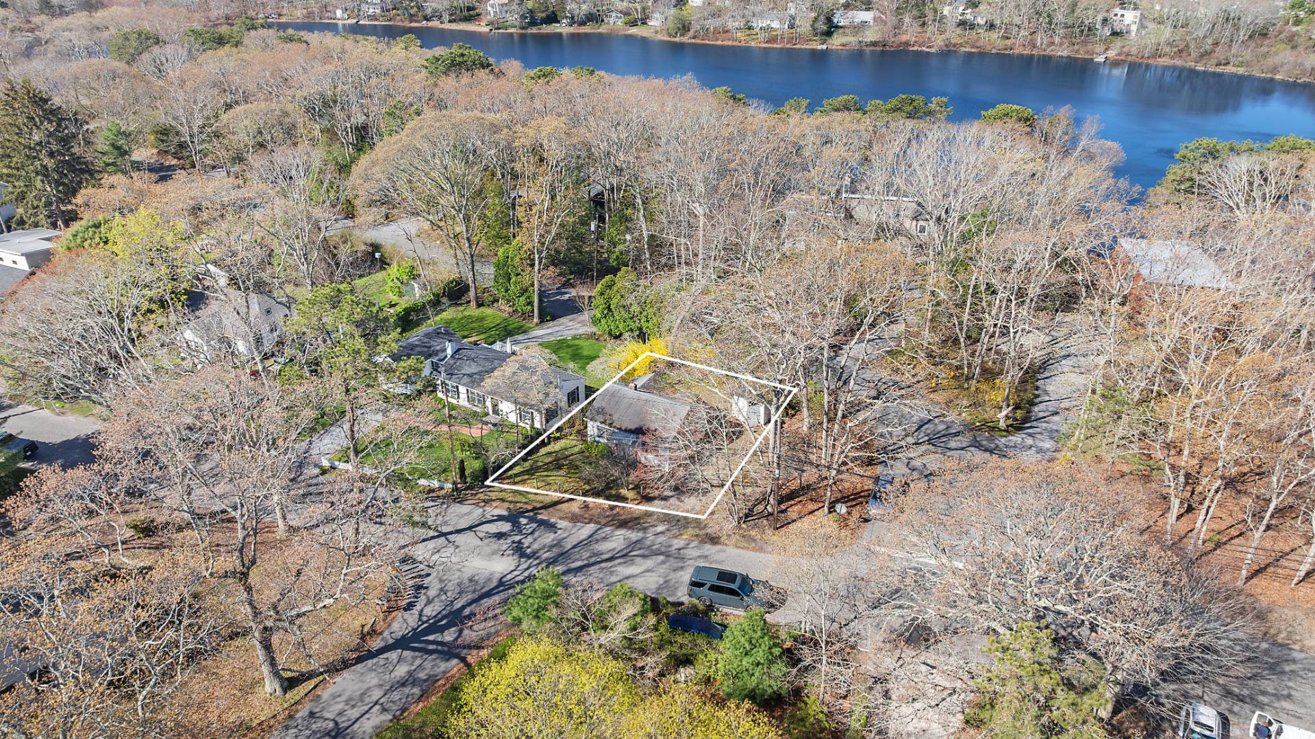 170 Little Fresh Pond Road Southampton, NY 11968 - Photo 16 of 17