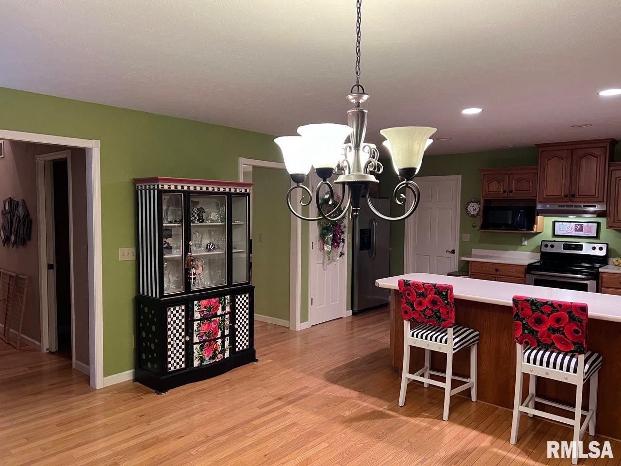 4664 Svenson Drive Springfield, IL 62711 - Photo 16 of 32