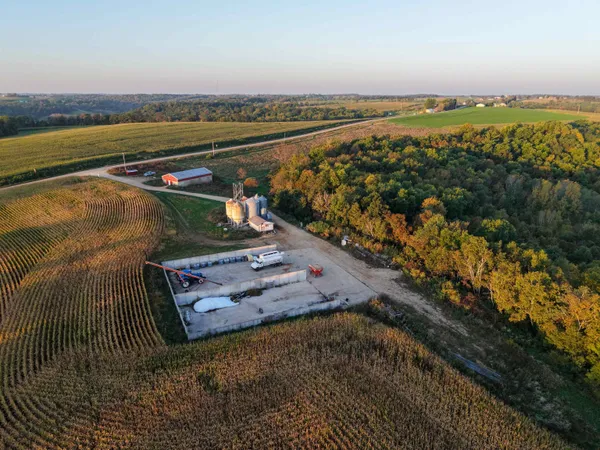 $90,000 | 28928 Monarch Avenue, Kendall, WI 54638