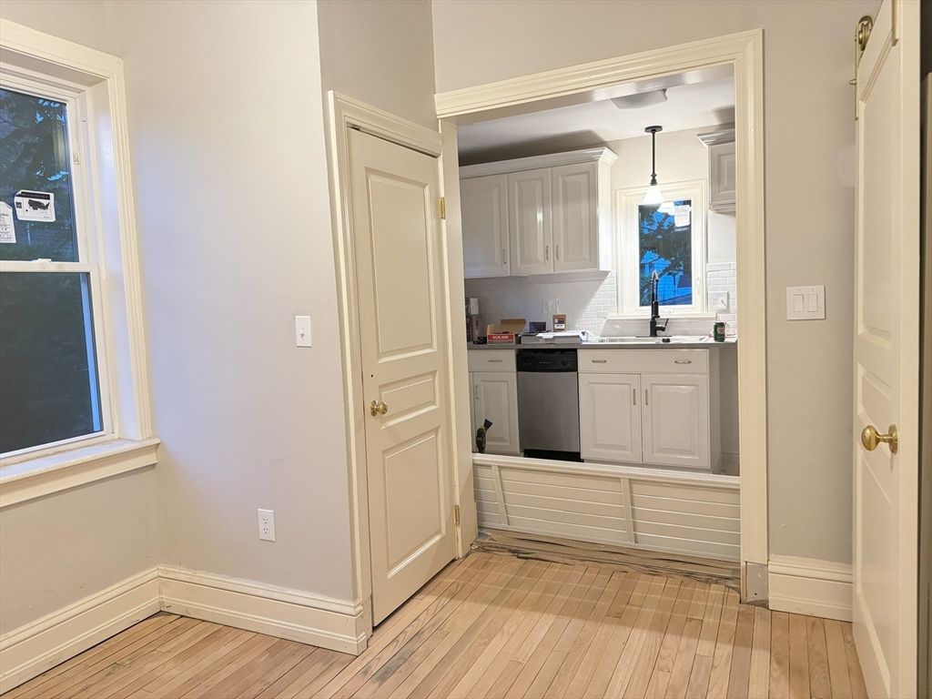 46 Bridge Street, Unit 1 Salem, MA 01970 - Photo 9 of 12