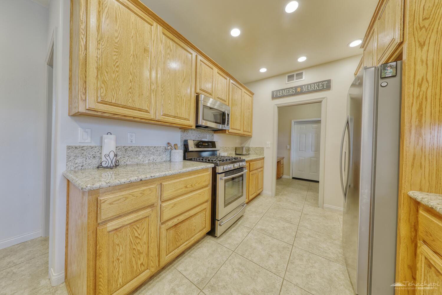 20674 Pinon Canyon Road Tehachapi, CA 93561 - Photo 27 of 68 Gallery Image 27