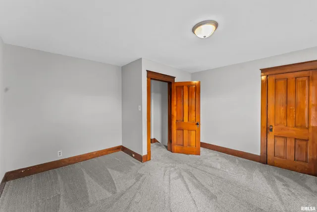 $110,000 | 1703 18th Avenue, Moline, IL 61265