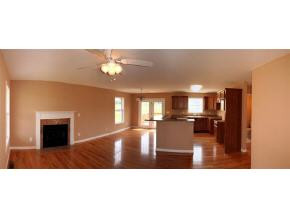 1811 Sentelle Road, Unit 1 Greeneville, TN 37743 - Photo 2 of 9 Photo 2