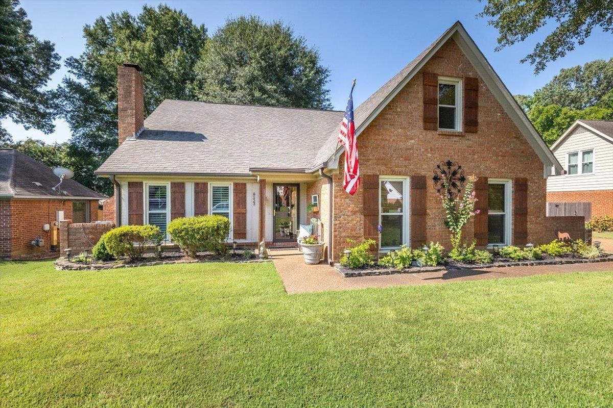 8523 Bazemore Road Memphis, TN 38018 - Photo 1 of 40 a front view of a house with a yard