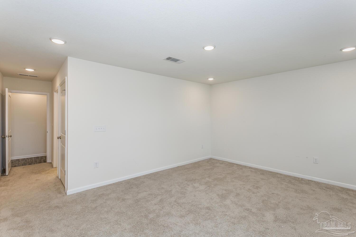 360 Merlin Court Crestview, FL 32539 - Photo 18 of 38 Gallery Image 18
