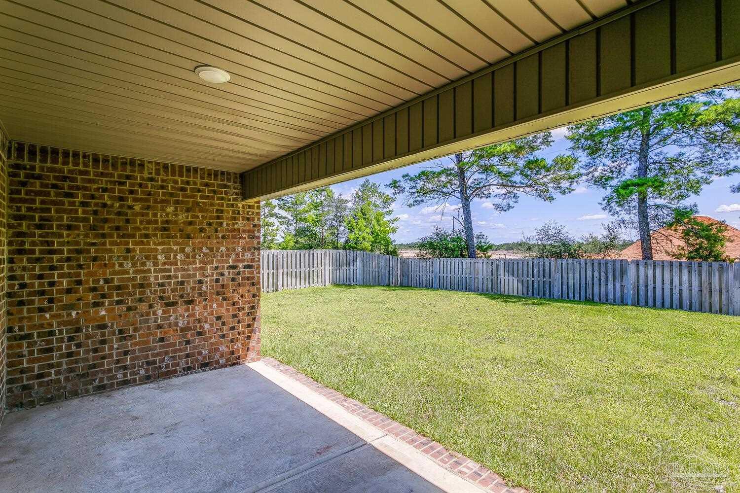 360 Merlin Court Crestview, FL 32539 - Photo 33 of 38 Gallery Image 33