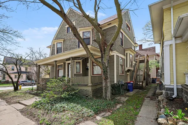 $474,900 | 201 Lafayette Avenue Northeast, Grand Rapids, MI 49503