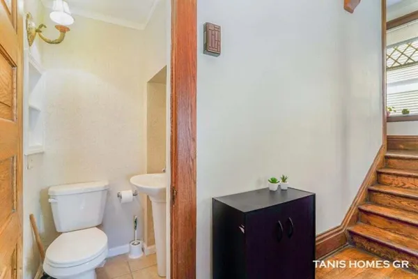 $474,900 | 201 Lafayette Avenue Northeast, Grand Rapids, MI 49503