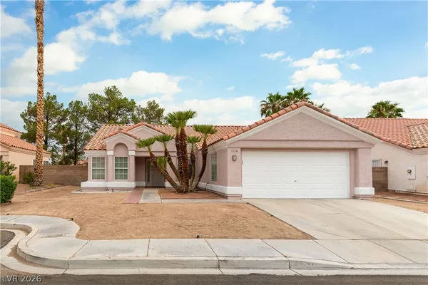 $2,095 | 1130 Middleriver Court, Las Vegas, NV 89123