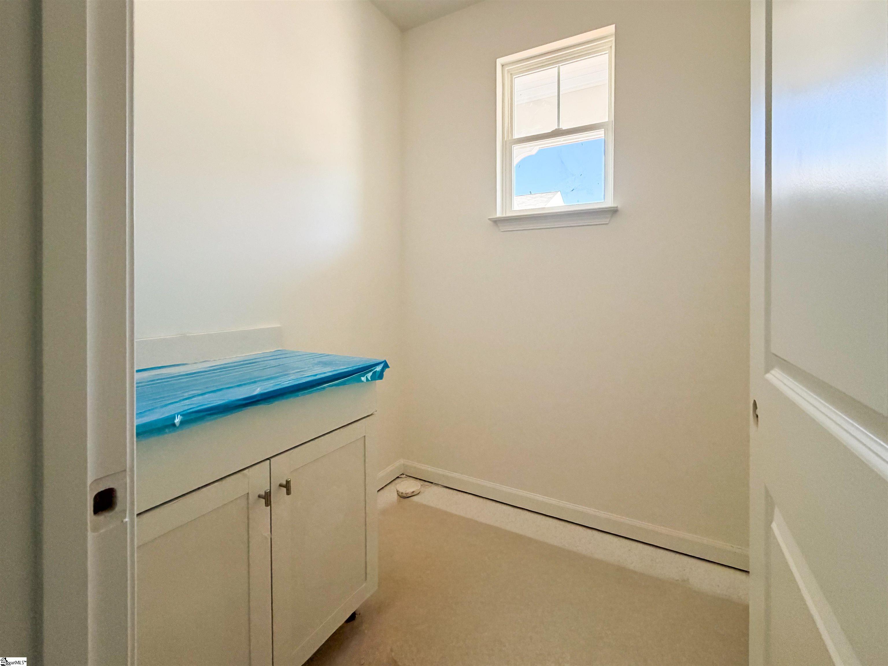 615 Autumn Lake Road Simpsonville, SC 29681 - Photo 3 of 16