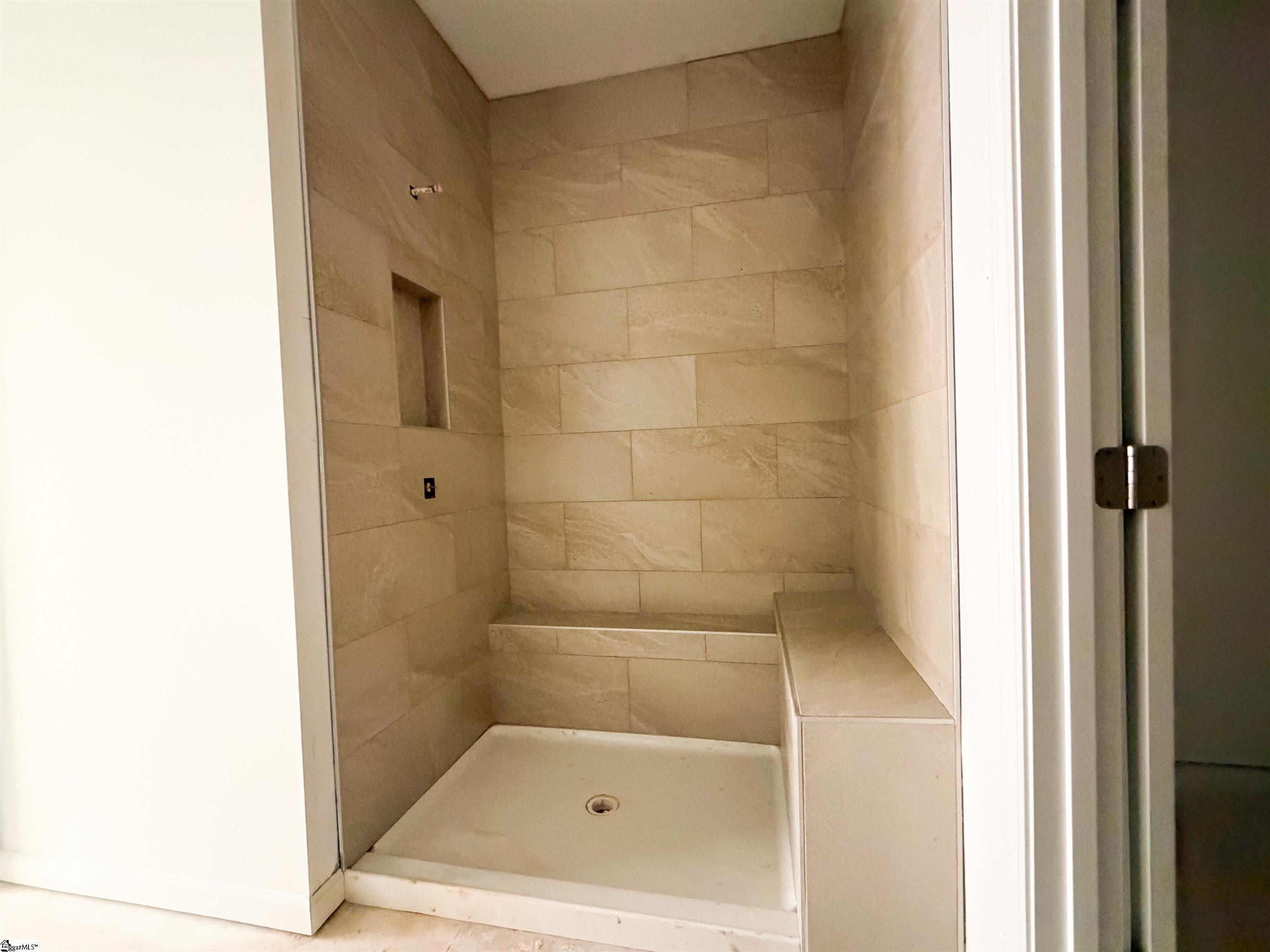 615 Autumn Lake Road Simpsonville, SC 29681 - Photo 10 of 16