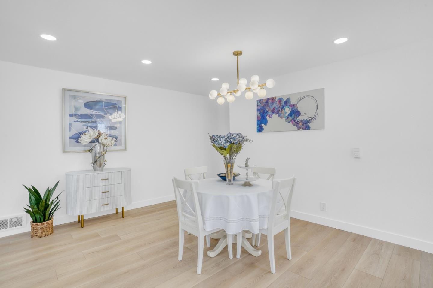 650 Encore Way San Jose, CA 95134 - Photo 8 of 38