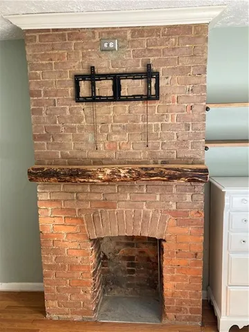 $1,800 | 623 5th Street, Oakmont, PA 15139