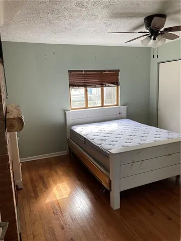 $1,800 | 623 5th Street, Oakmont, PA 15139