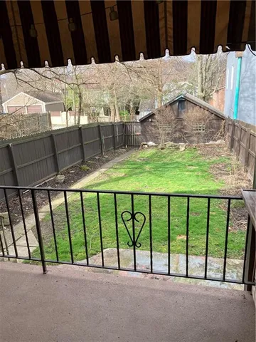 $1,800 | 623 5th Street, Oakmont, PA 15139