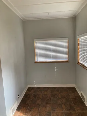 $1,800 | 623 5th Street, Oakmont, PA 15139