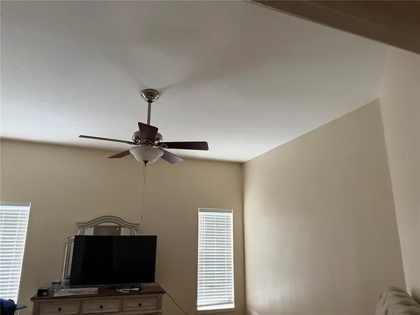 $2,900 | 10457 Crestfield Drive, Riverview, FL 33569