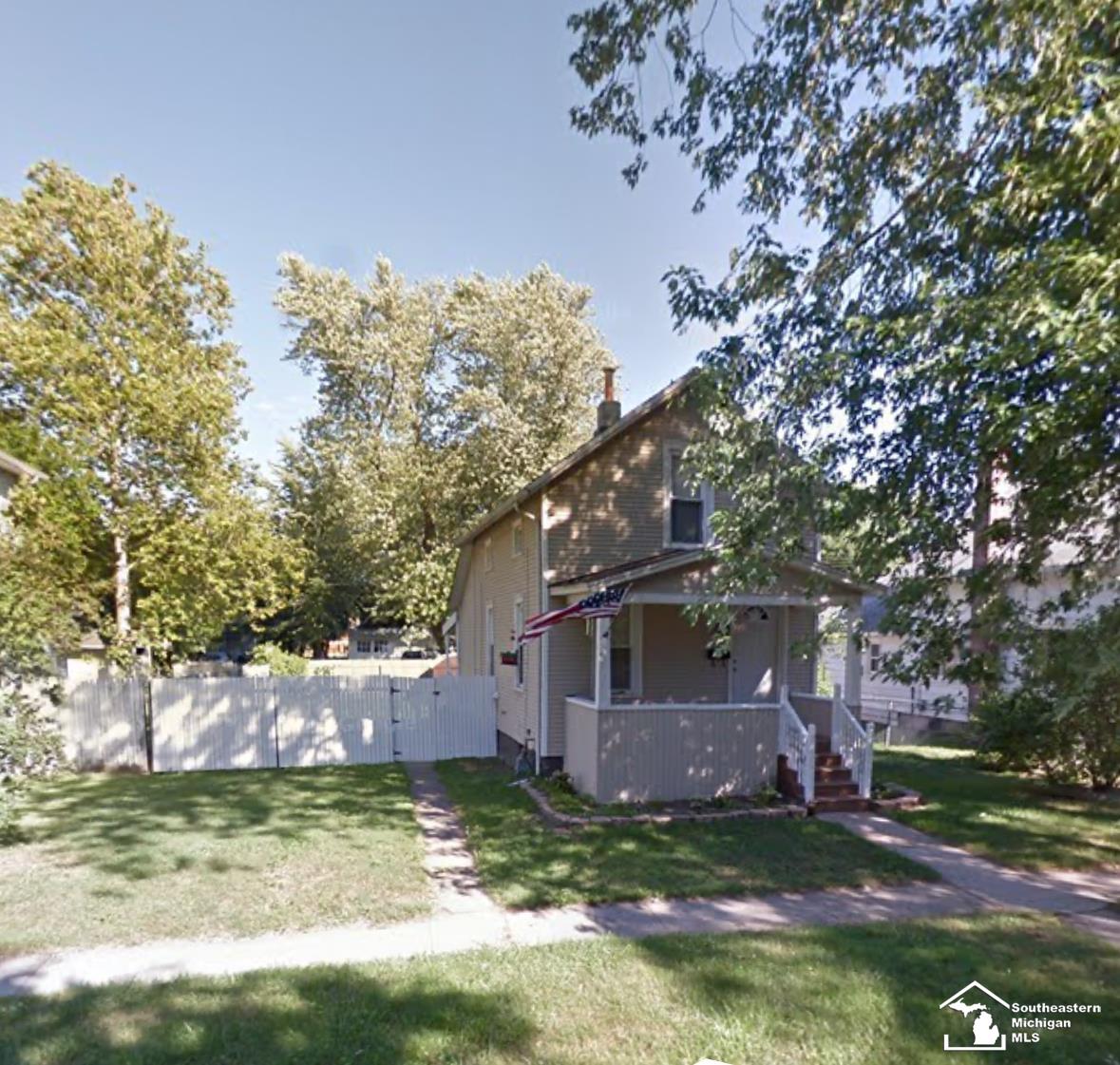 815 Smith Street Monroe, MI 48161 - Photo 1 of 1 50151689-b2f8fc23-0792-48cd-80ed-6c2feca03808.JPG