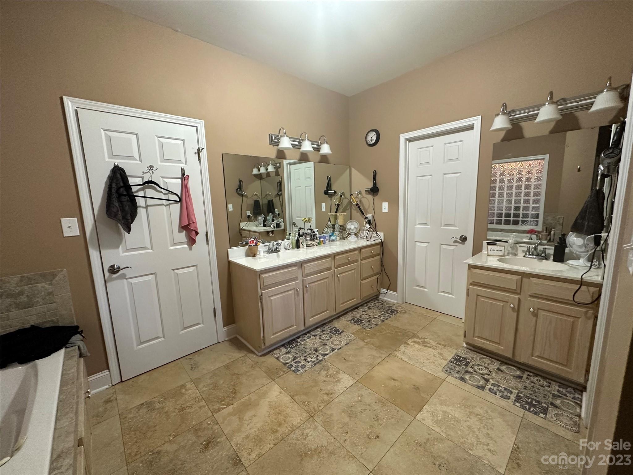 111 Merlins Way Hudson, NC 28638 - Photo 30 of 46 Gallery Image 30