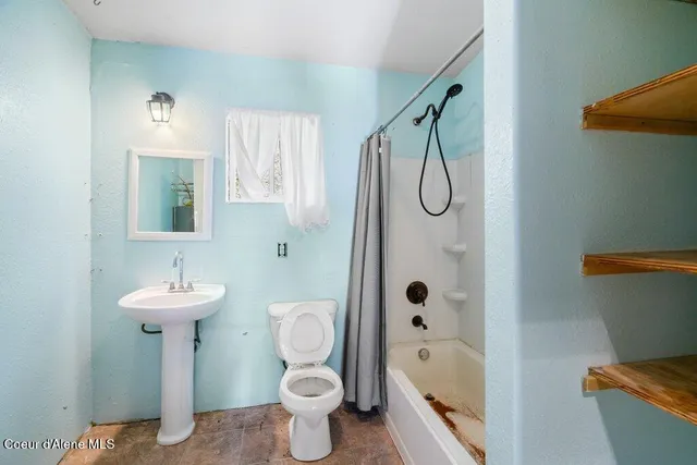 $270,000 | 930 Moon Gulch Road, Kellogg, ID 83837