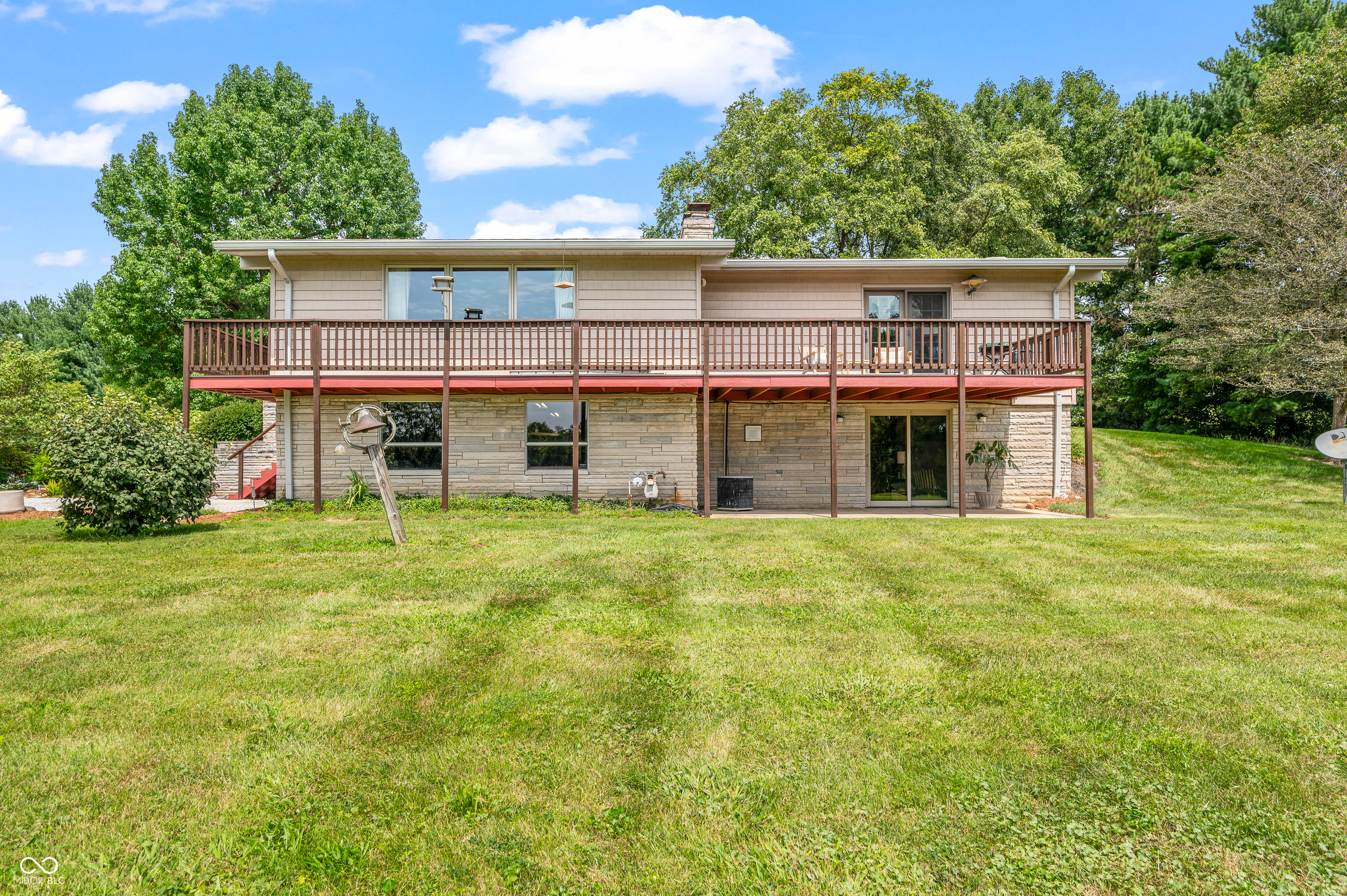 675 Hospital Road Franklin, IN 46131 - Photo 13 of 100 Gallery Image 13